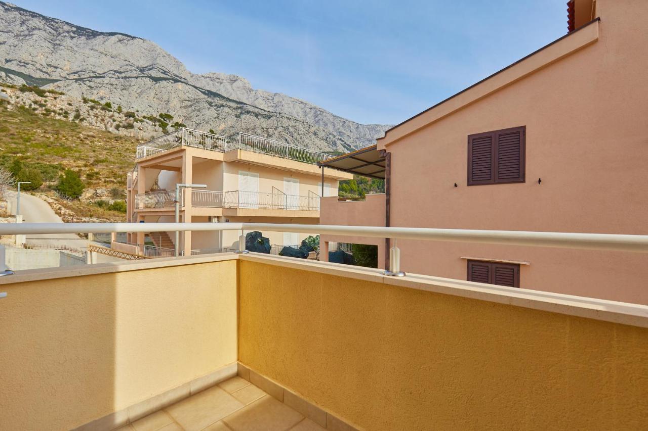 Apartments Zelic Tucepi Tučepi Quarto foto